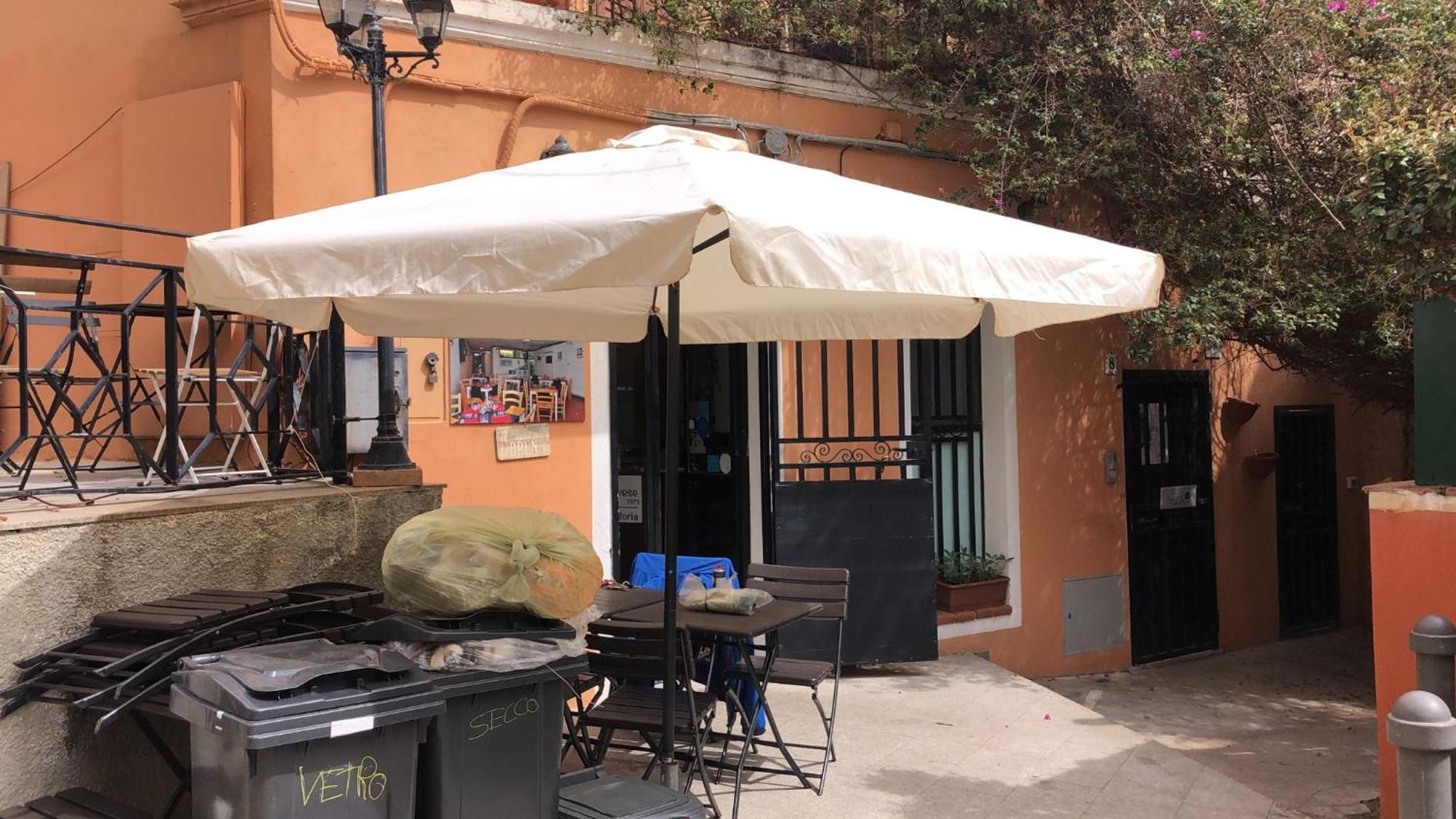 Locanda Genovese 20 La Maddalena  Eksteriør bilde