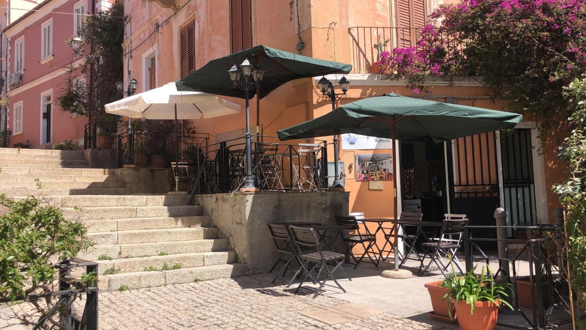 Locanda Genovese 20 La Maddalena  Eksteriør bilde